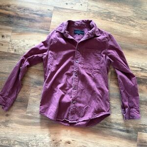 Men's Casual Burgundy Button-Down Shirt